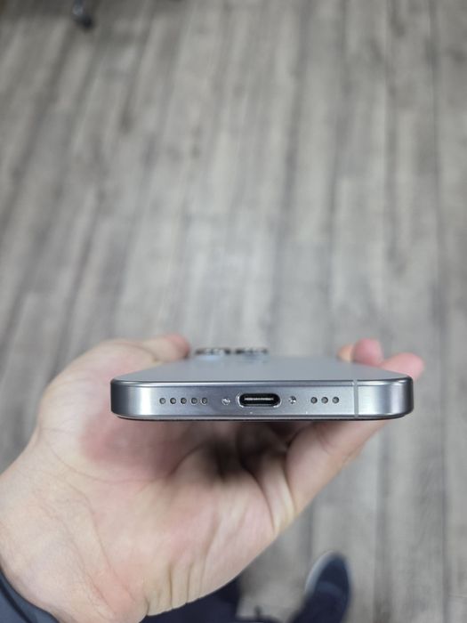 Iphone 16 pro 128 Gb