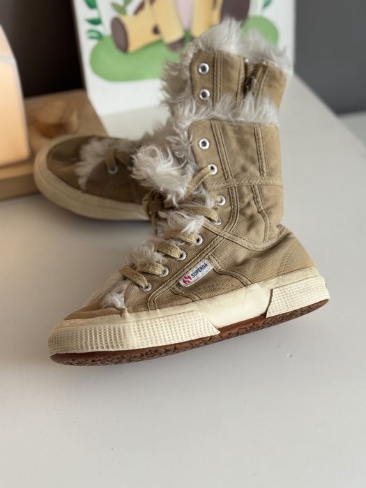 Сапоги на девочку  27-28 р