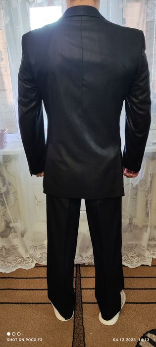 Костюм, в отличном состоянии