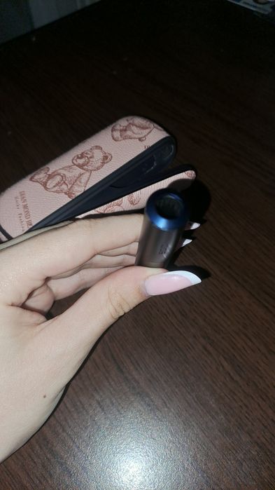 vând iqos iluma i + husă UTILIZAT