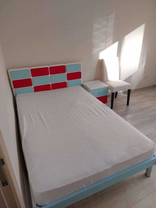 Продава се Тристаен апартамент в Бургас, Братя Миладинови - 95 кв.м за 6 €/кв.м - Снимка #8