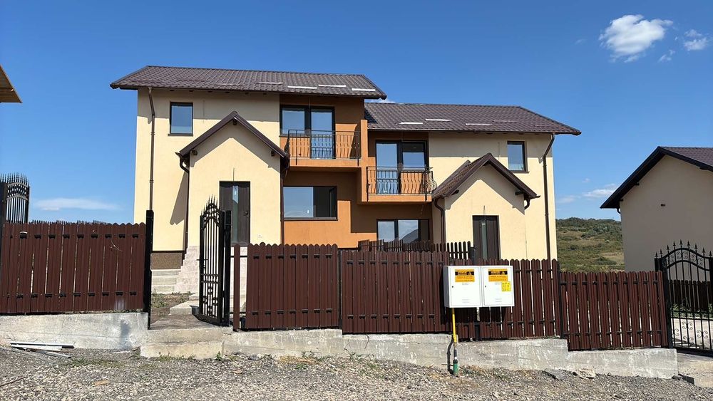 Duplex / apartament de inchiriat miroslava valea adanca