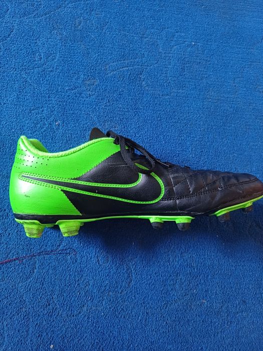 Original Nike tiempo butsi