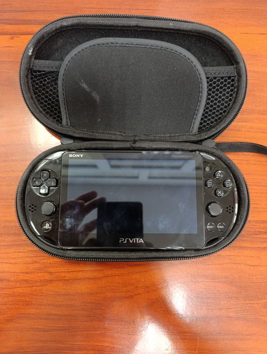 Продам Playstation Vita 128gb