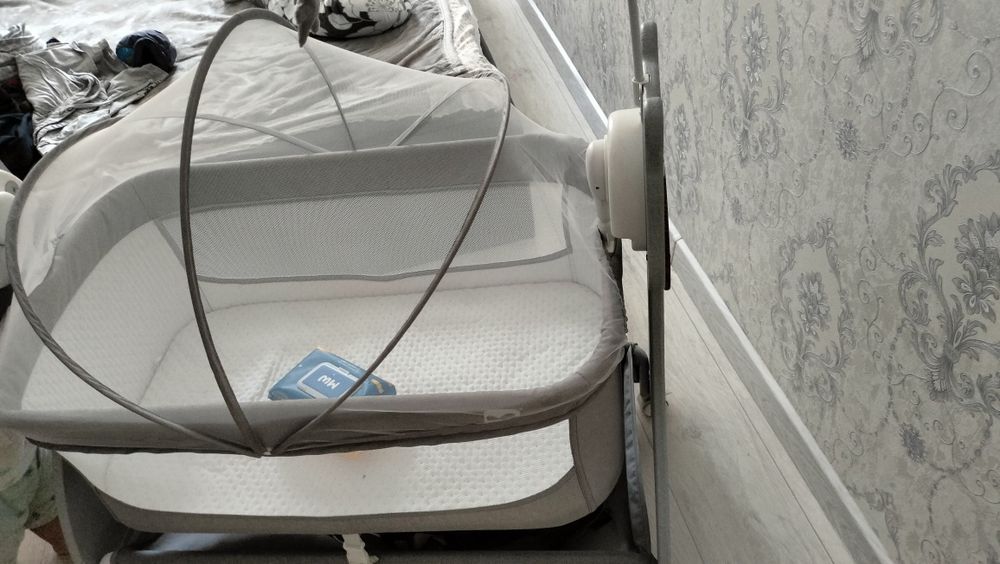 Манеж люлька состояние новое