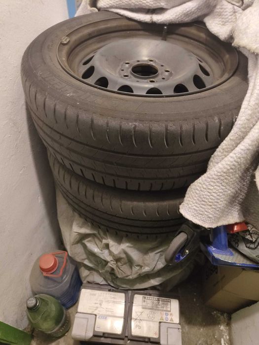 Jante 5x120mm, anvelope iarna 205/55 R16, BMW E46 E90 E91 E81 E87 F20