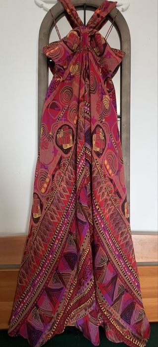 Rochie lunga eleganta, vaporoasa, in culori vibrante marca Caramelo