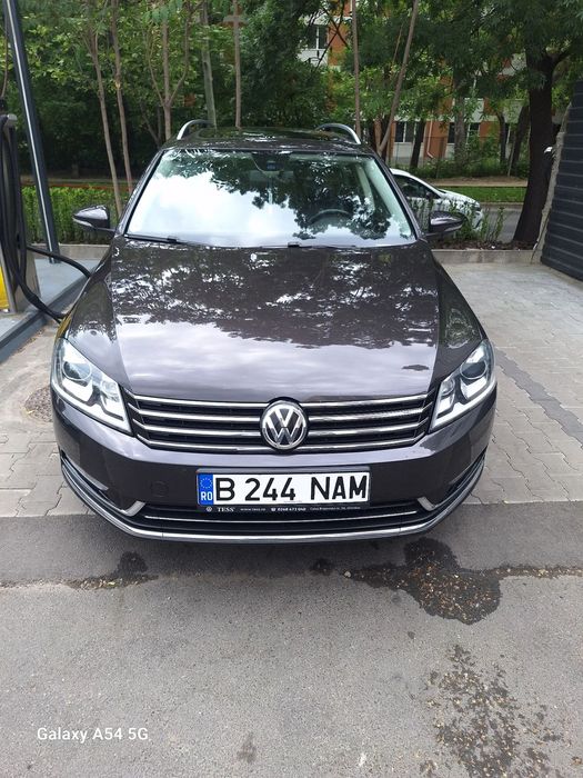 Volkswagen Passat Pret negociabil! Sunati pentru detalii!  CU CNG