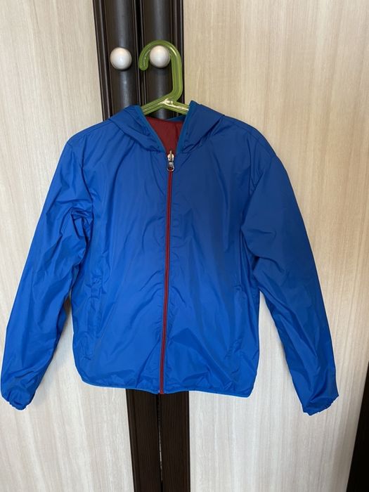 Куртка на мальчика 8-9 лет