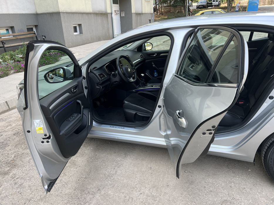 Рено меган 4  2016  1,2 TCI