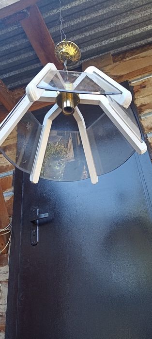 Продам люстру люстру