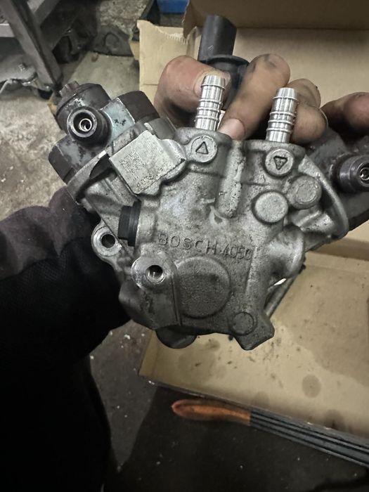 БМВ F 3.5D 4.0D Помпа и дюзи от 3.5 4.0D