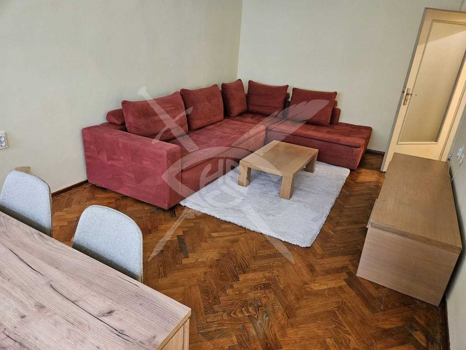 Дава се под наем Двустаен апартамент в София, Иван Вазов - 66 кв.м за 660 € - Снимка #1