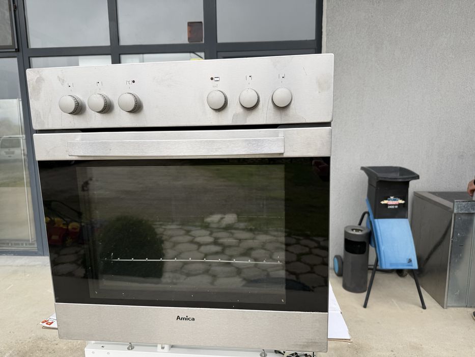 Фурна за вграждане Инокс с вентилатор