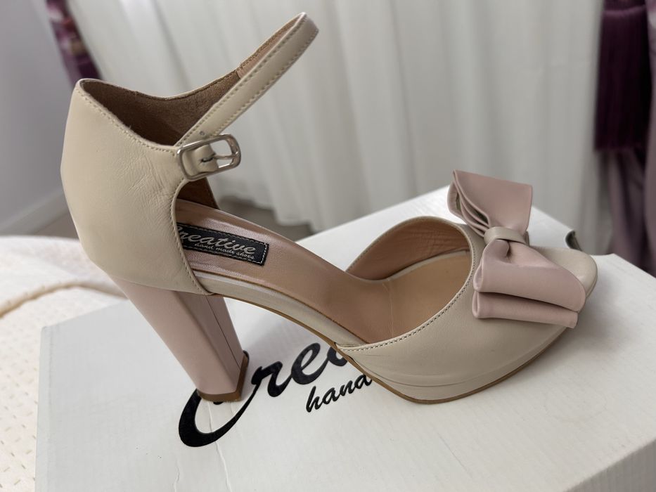 Sandale de piele marime 36