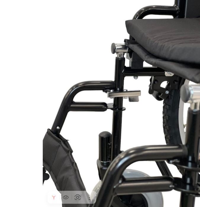 Качественная инвалидная коляска в упаковке