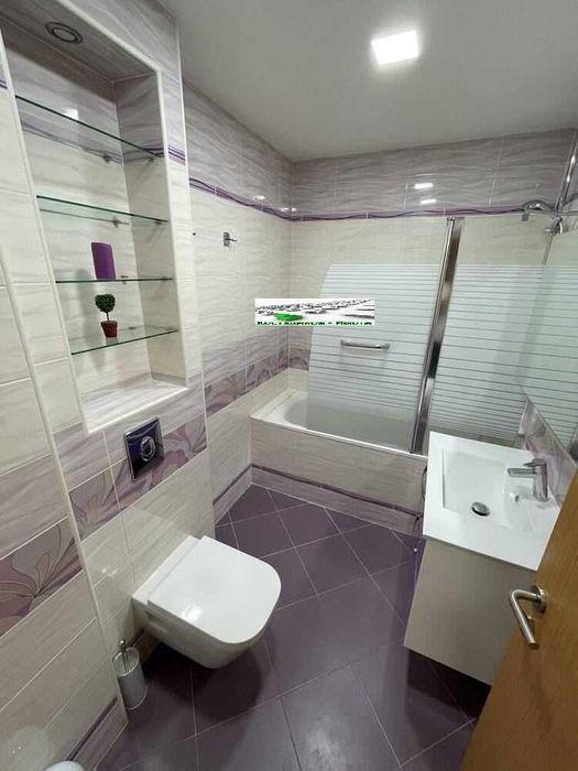 Дава се под наем Тристаен апартамент в Пловдив, Център - 90 кв.м за 586.5 € - Снимка #7