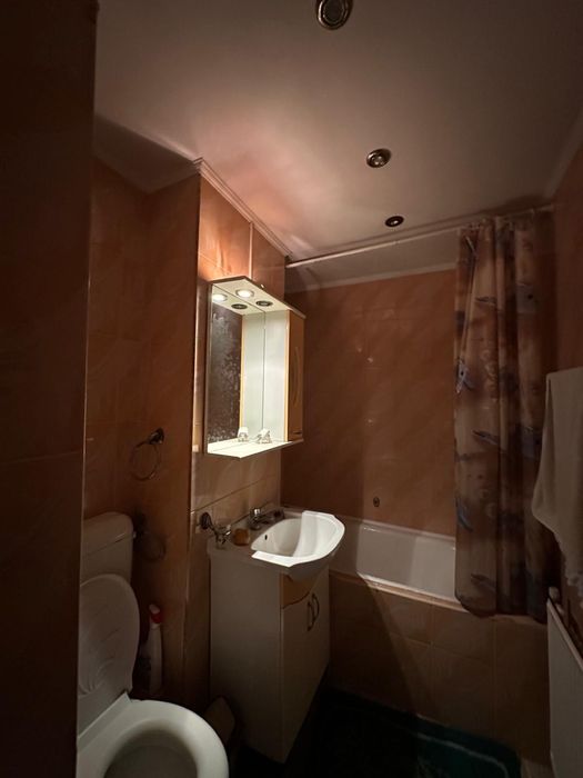 Apartament de vanzare(zona M. Kogalniceanu)