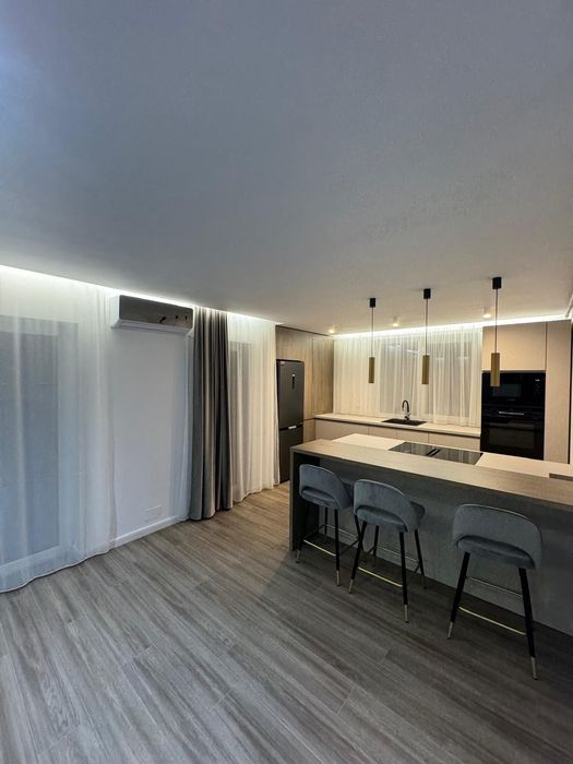 Inchiriere 2 camere Smarald Residence