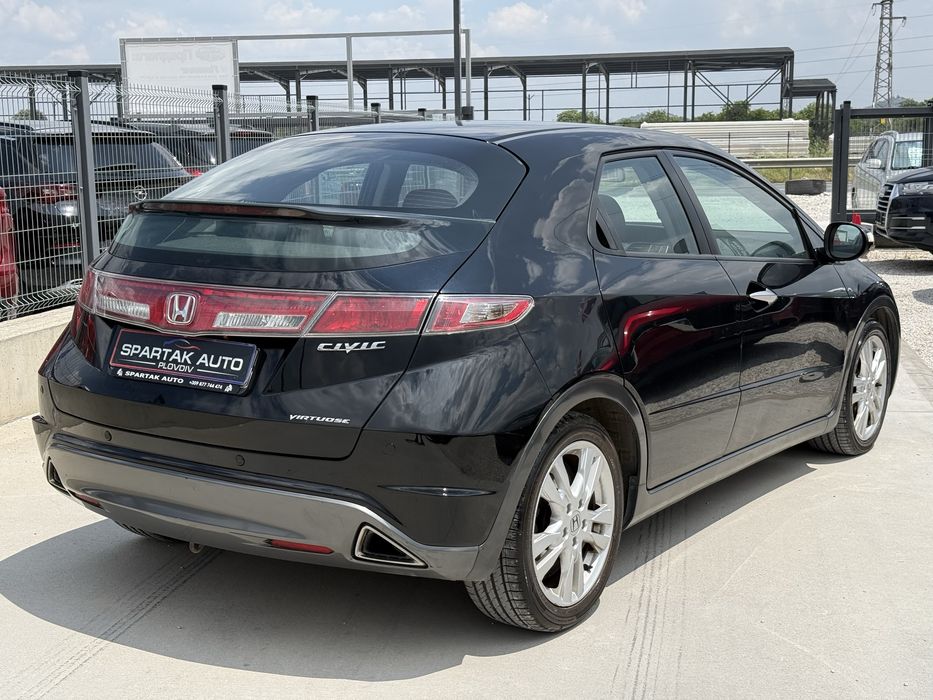 Honda Civic 2.2D* FACE* 2011г* РЪЧКА* Топ Състояние* СЕРВИЗНА*