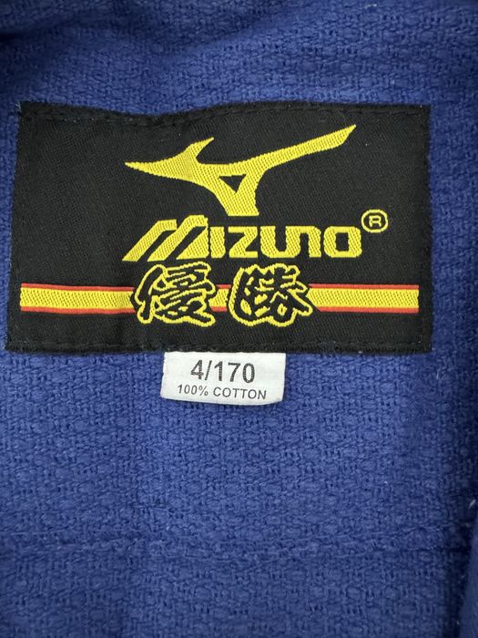 кимано носил 2 недели