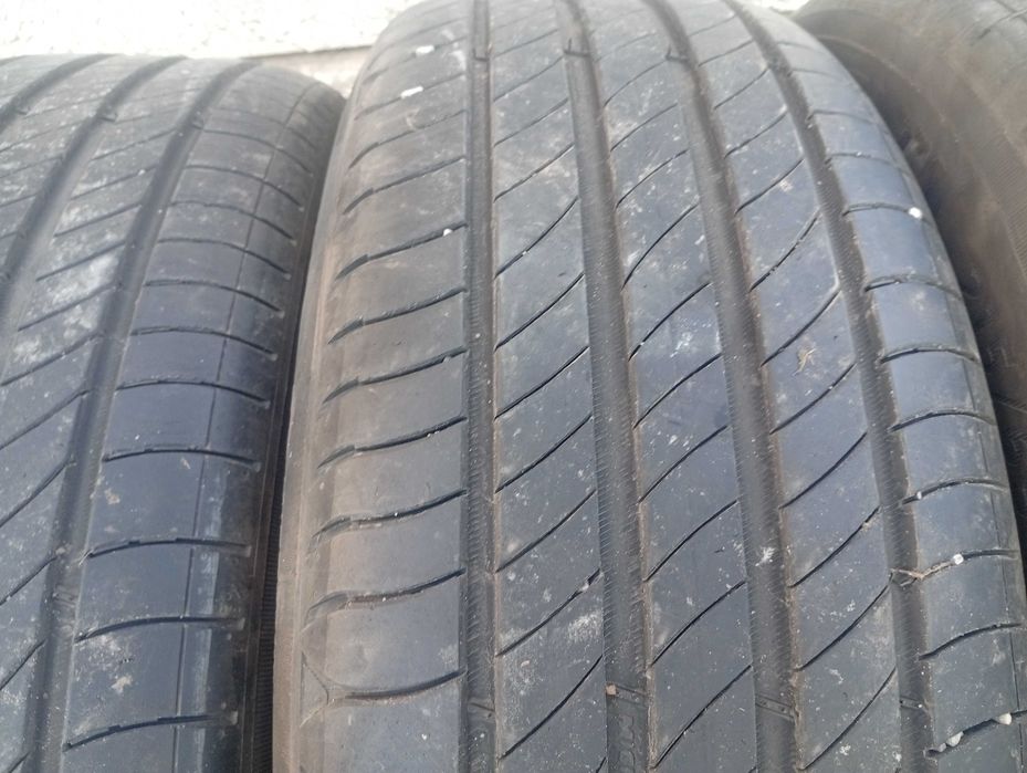 Продавам летни гуми Michelin 215/65/17