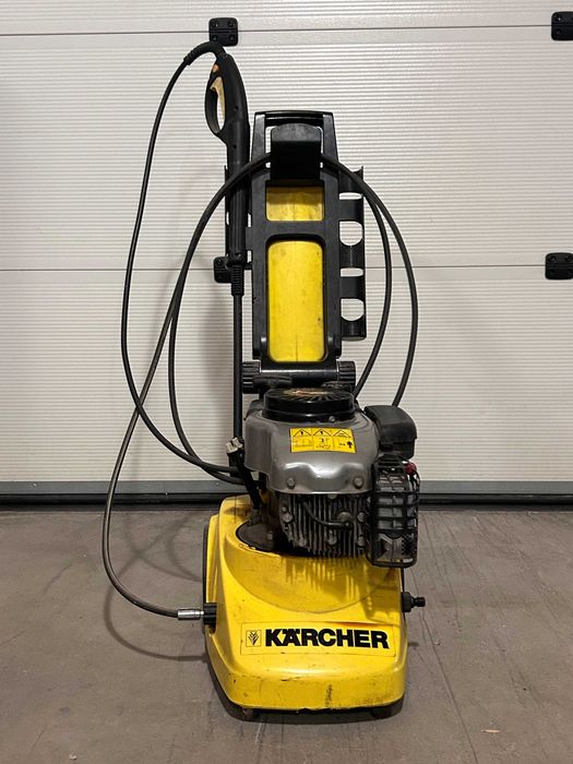 Продавам водоструйка Kärcher K3300 GS - бензинова