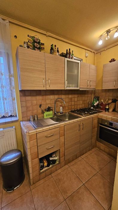 Apartament 3 camere complect renovat,  bloc caramida, Cetate