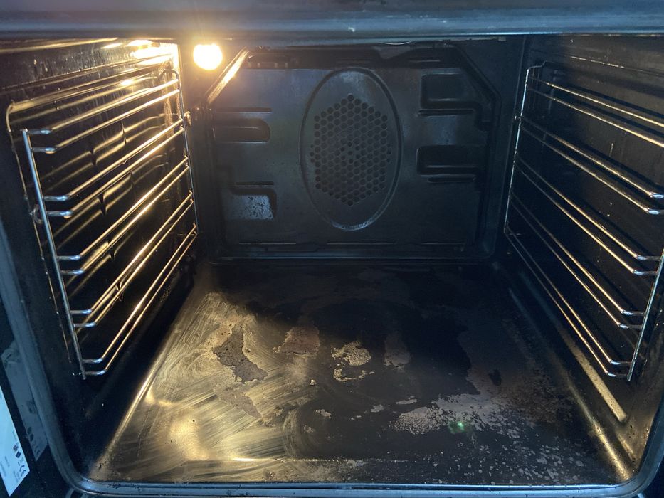 Curatenie  generală/după constructor sau de întreținere