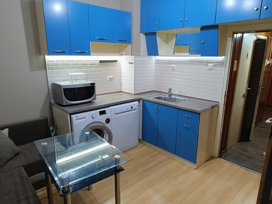 Дава се под наем Двустаен апартамент в Стара Загора, Опълченски - 76 кв.м за 255 € - Снимка #2