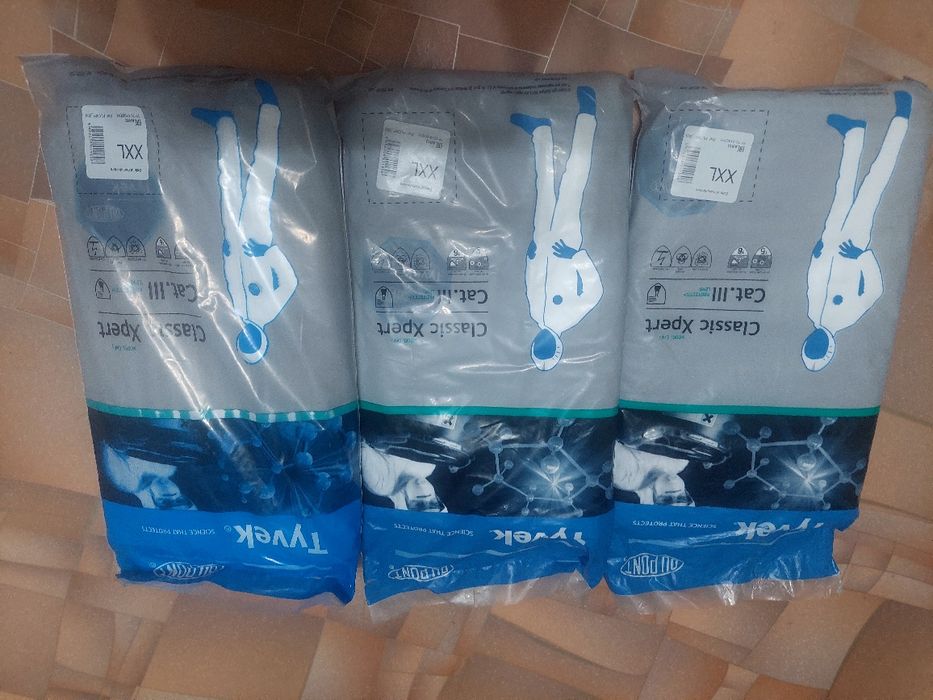 Продам комбинезон р. XXL