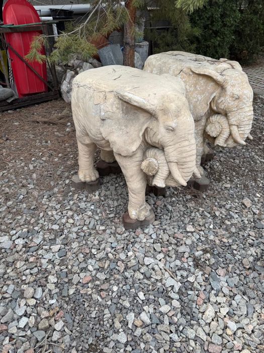 Продам Стол и стулья