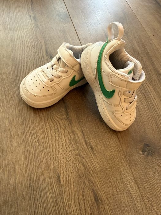 Обувки Biomecanics, Nike, Kolev & Kolev, Converse