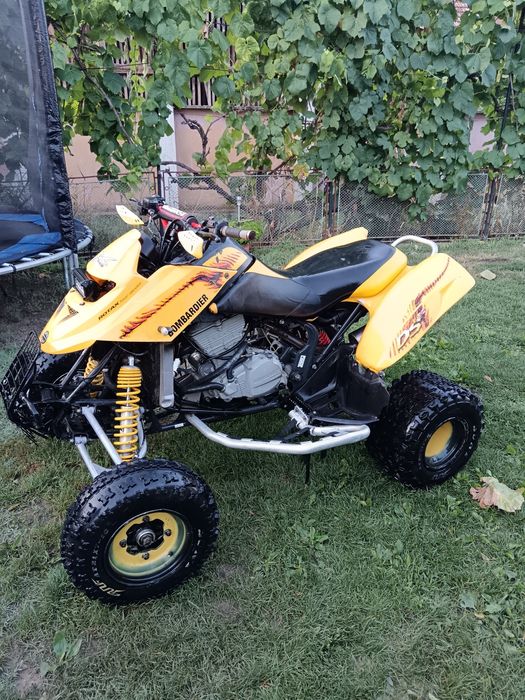 Vând Canam 650 bombardier