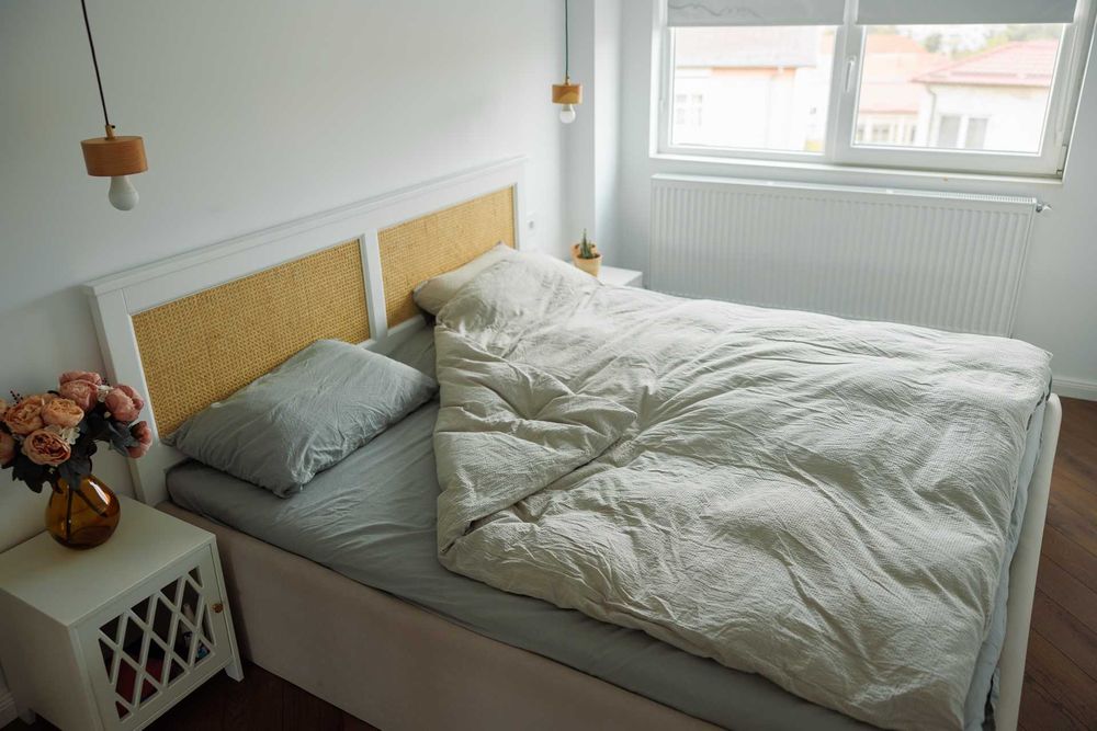 Vand apartament 3 camera