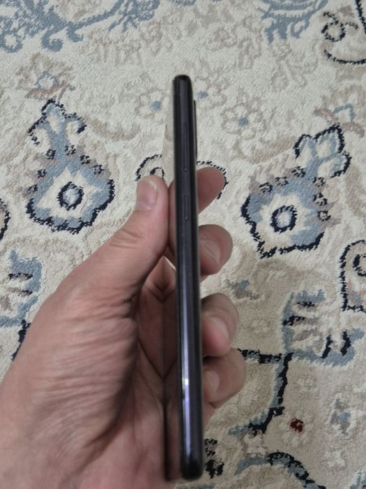 Продам Samsung Galaxy A31
