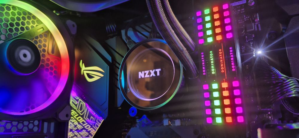 NZXT Kraken X73 AlO Watercooling 360mm compatibil Intel