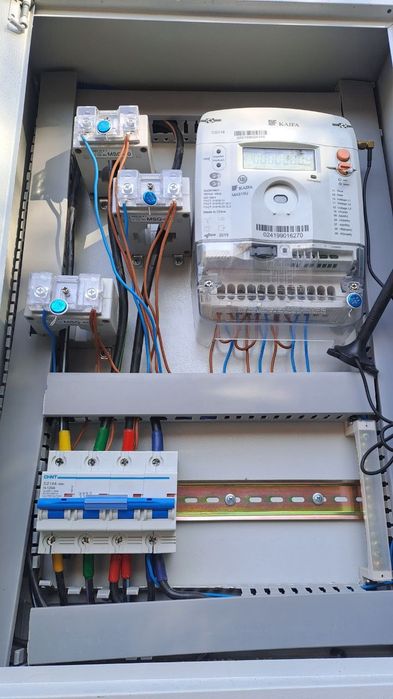 Elektrik. ustanofka lyustra