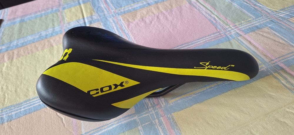 Огледало, светлоотразители, седалки и ръкохватки за велосипед