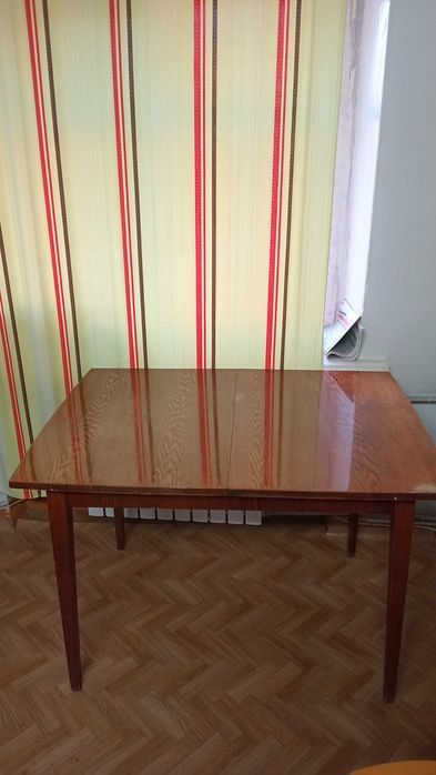 Стол раздвижной крепкий для дачи