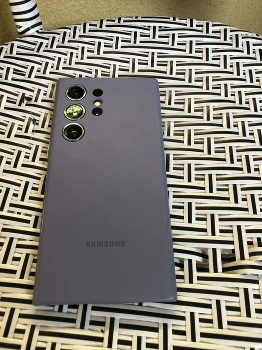 Samsung S24 Ultra 256 GB - гаранционен!