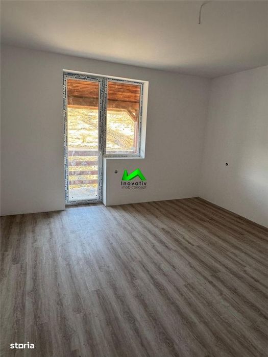 Casa de vanzare singur in curte 4 camere Sibiu Cisnadie