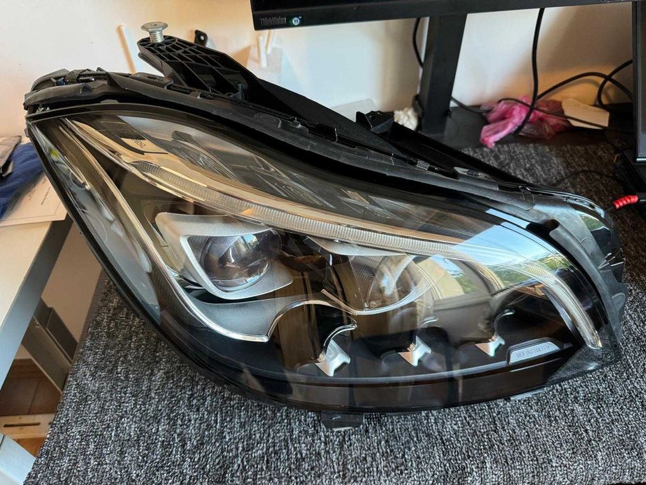 Faruri stanga/dreapta Mercedes Benz CLS W218 C218 X218 Multibeam LED