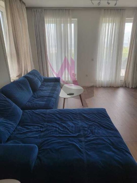 Дава се под наем Тристаен апартамент в Варна, Аспарухово - 105 кв.м за 850 € - Снимка #1