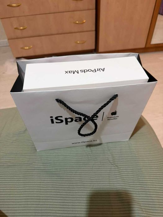 Продажа наушников AirpordsMax2