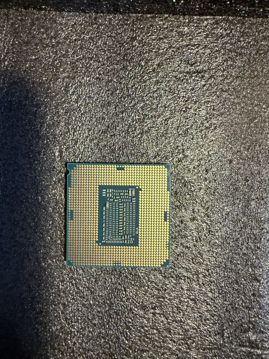 Процесссор i7-9700KF