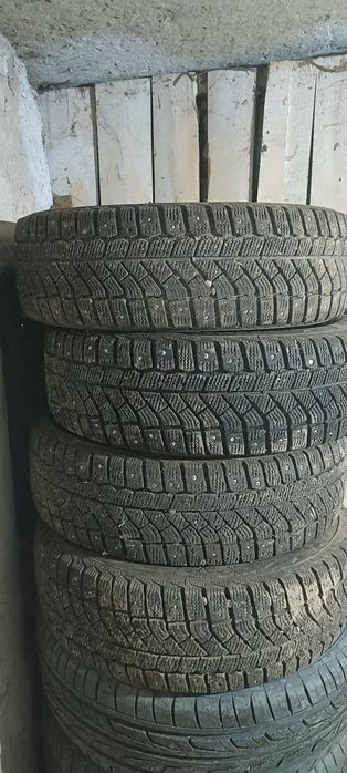 Продам зимние шины