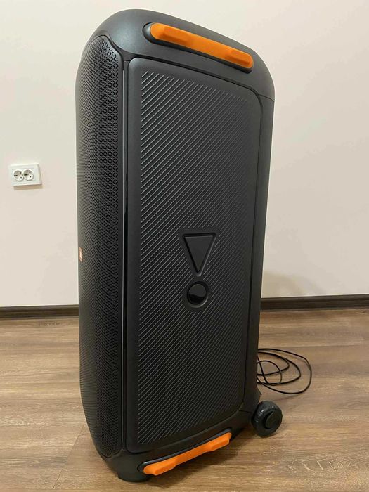 Аудио система JBL Partybox 710