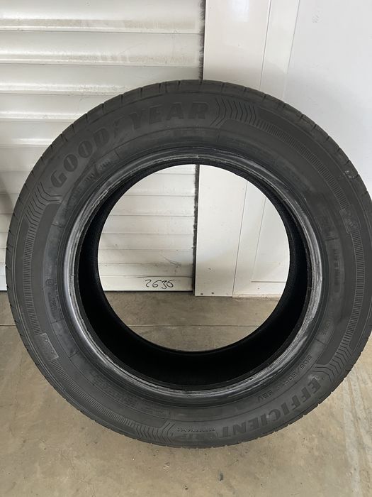 GOODYEAR Efficientgrip Performance 205/60/R16 92V