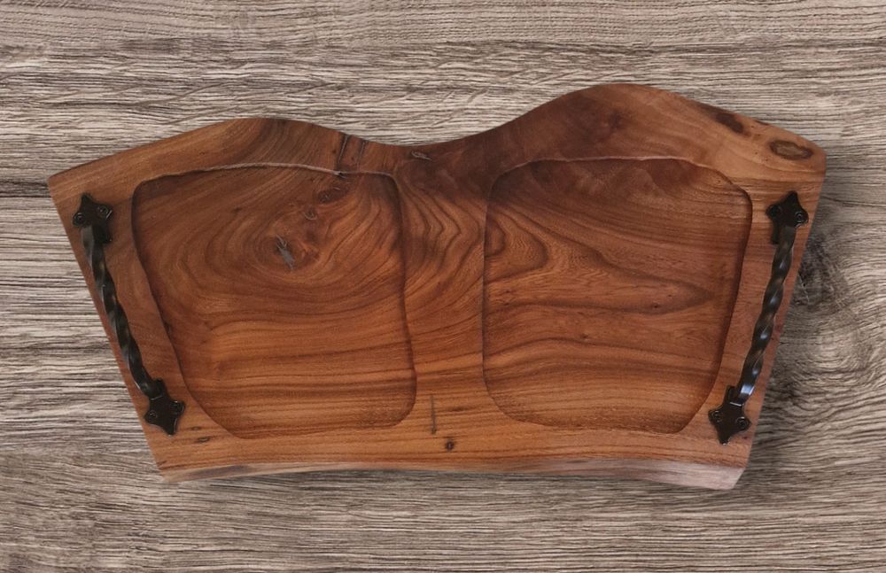 Дъски за рязане и сервиране от орех